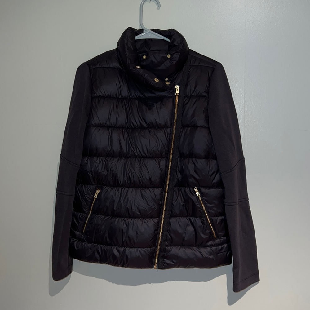 Old navy activewear puffer jacket/sweatshirt.